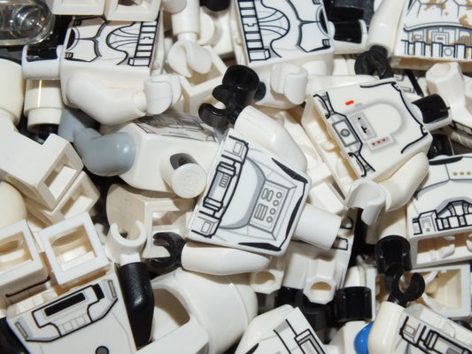 white lego figures, cleaning lego with bleach, restore yellowed lego, remove yellowing from lego, restore white lego