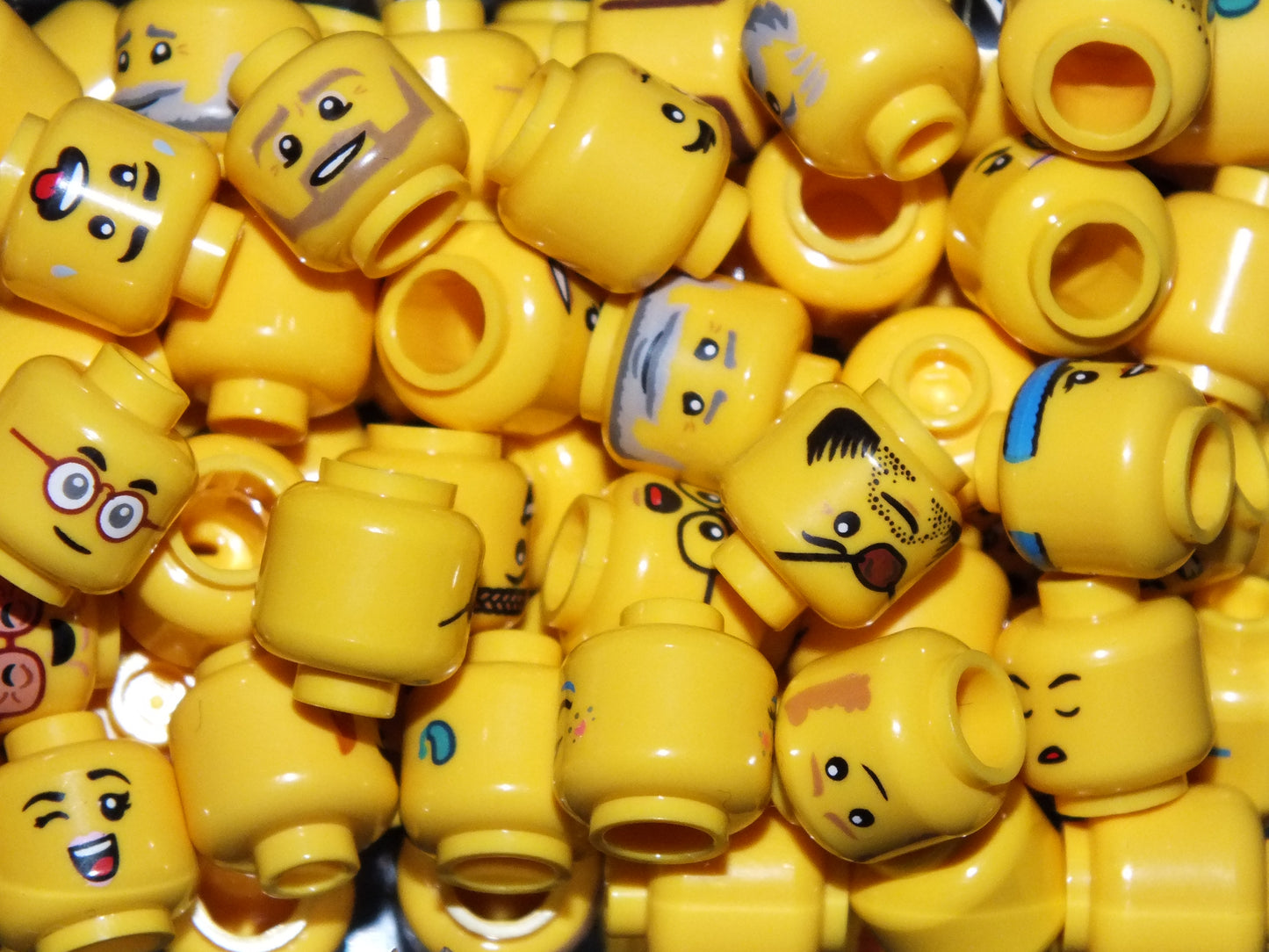 10 X Yellow LEGO® Minifigure Heads Bundle