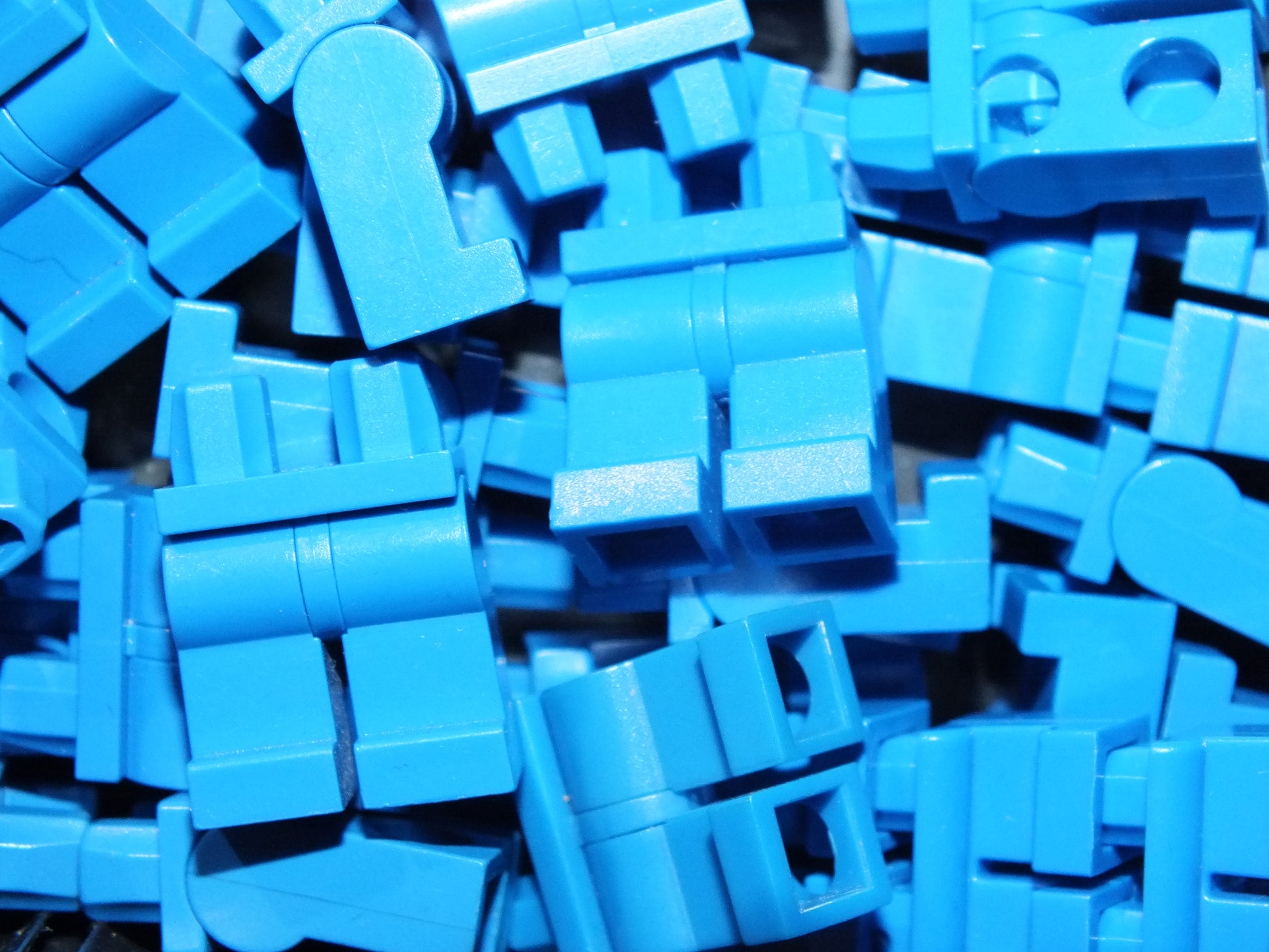 lego blue legs, lego legs, lego used legs, lego legs bundle,blue legs bundle, lego legs joblot