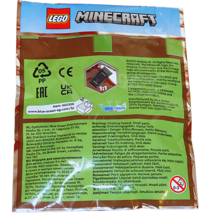 LEGO® Minecraft Knight with Chest and Anvil Foil Pack 662309